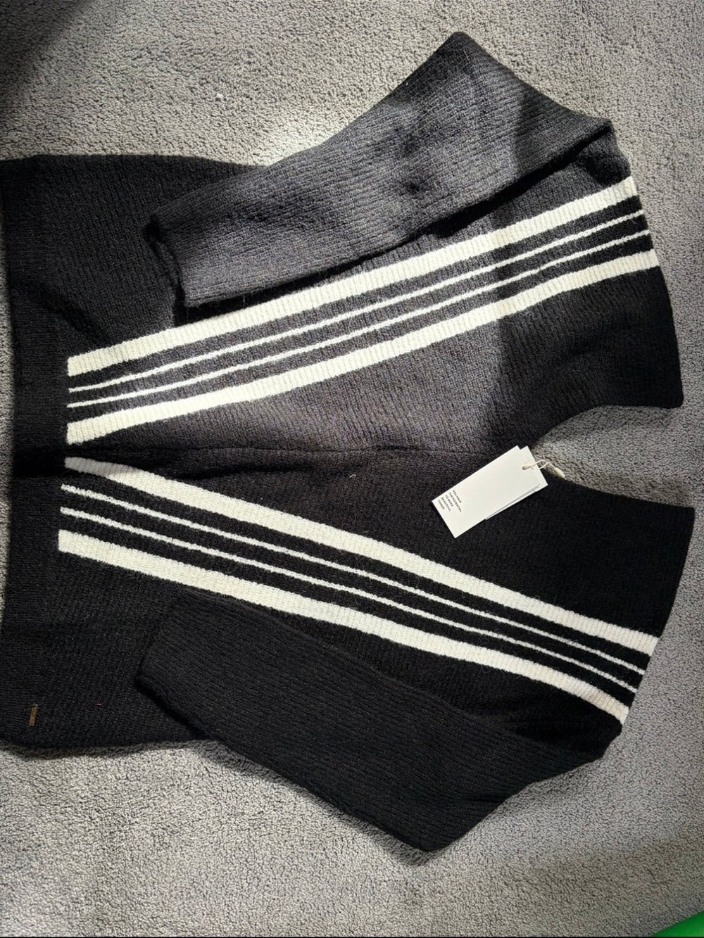 Q2 Women’s Black Sweater with White Striped Detail